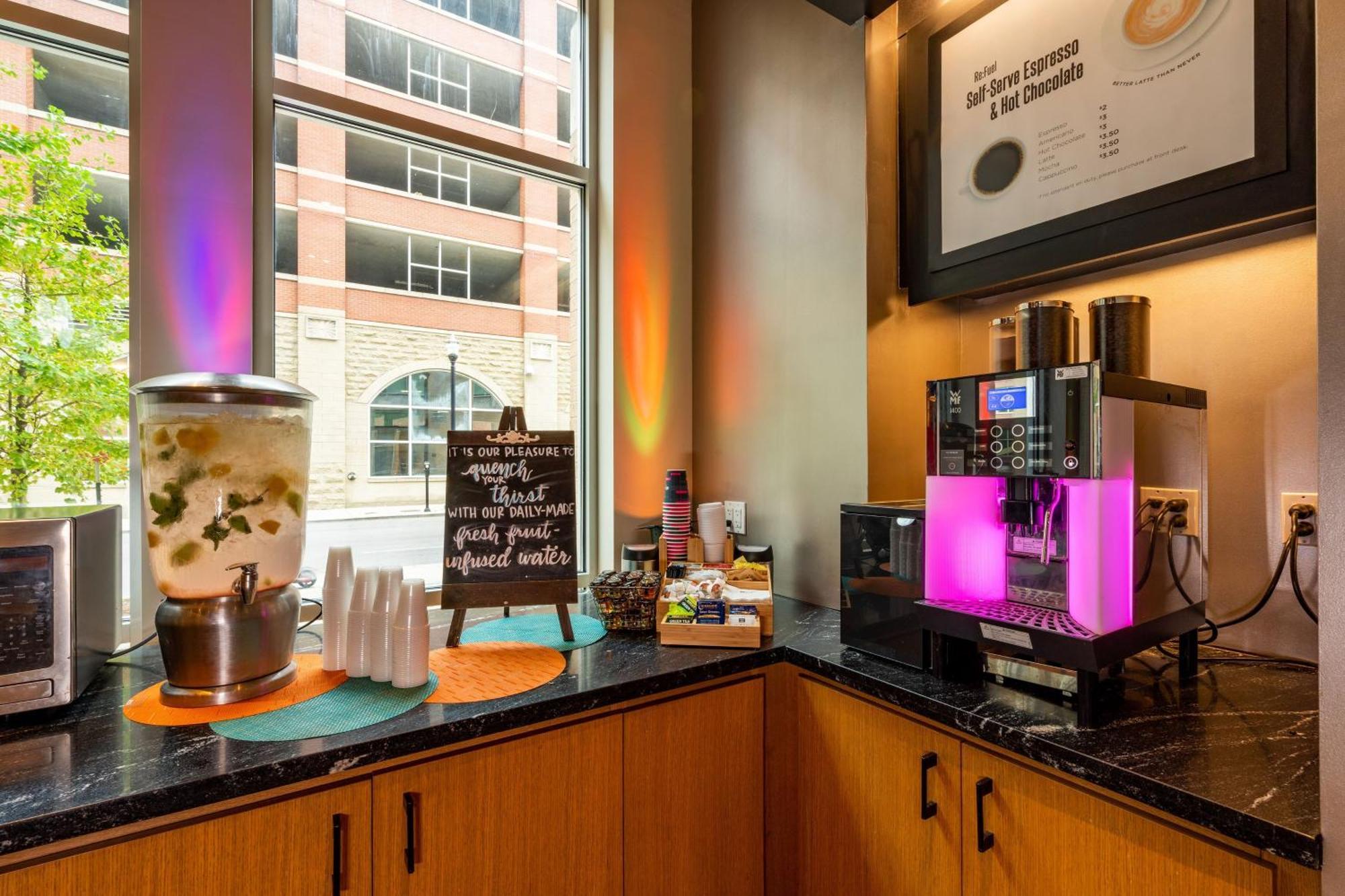 Aloft Louisville Downtown Bagian luar foto
